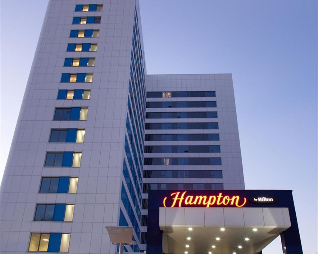 hilton.jpg